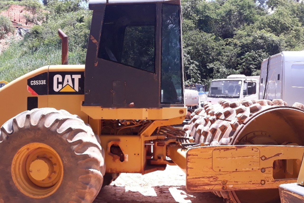 Caterpillar CS533E - 11/11 6