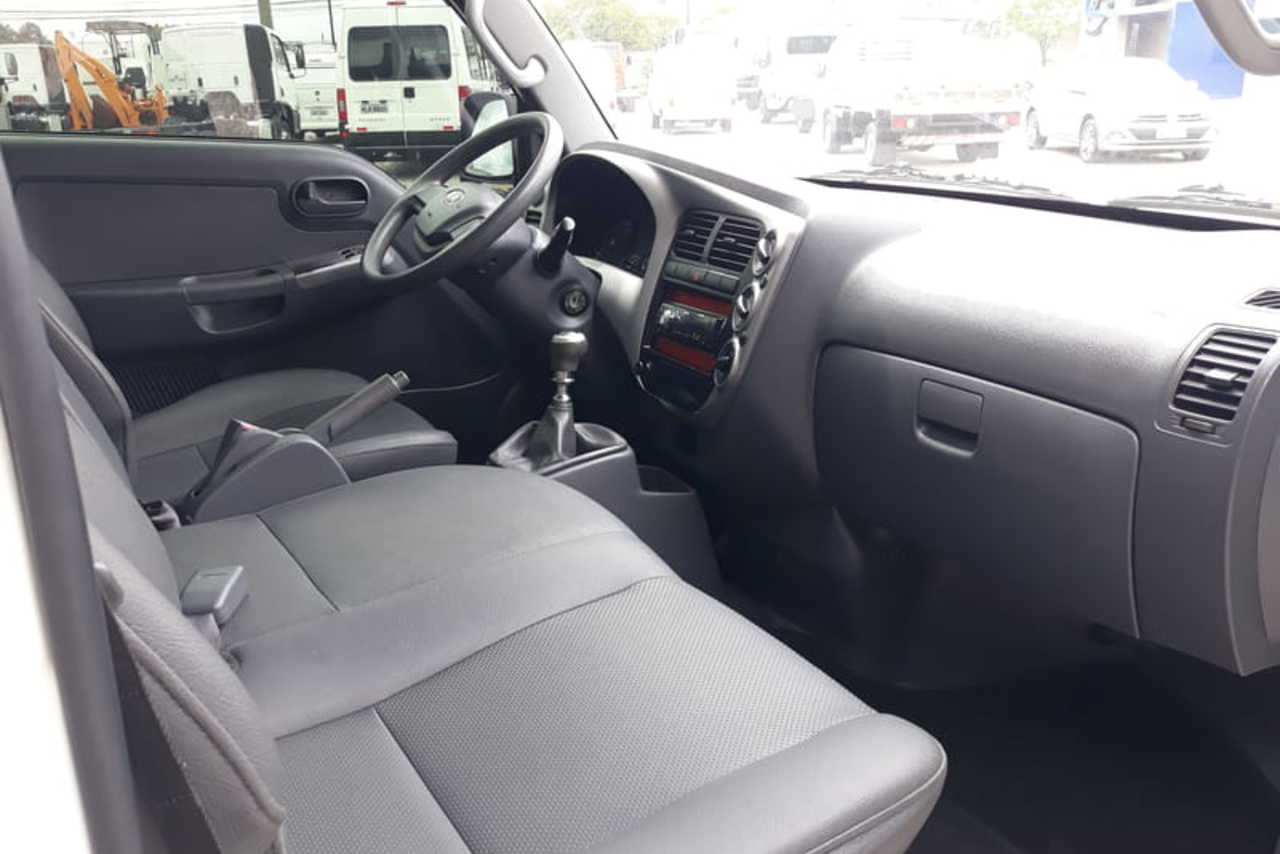KIA Bongo K-2500 - 15/16 4