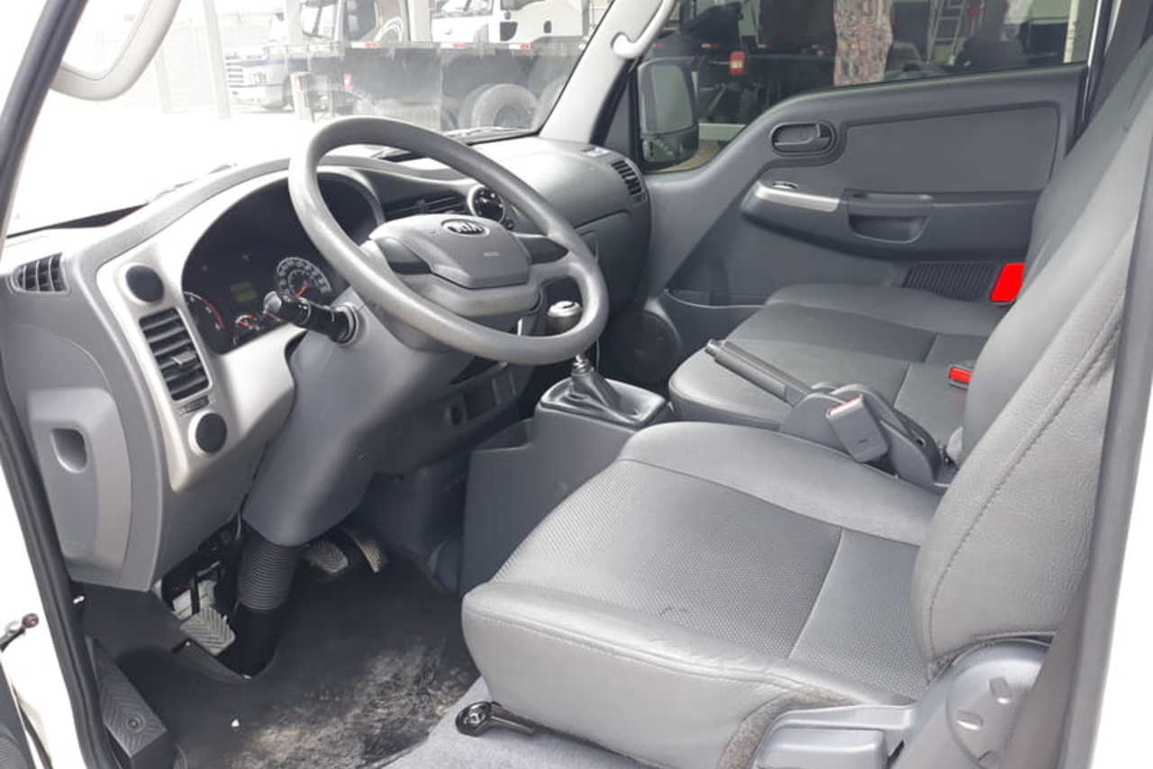 KIA Bongo K-2500 - 15/16 9