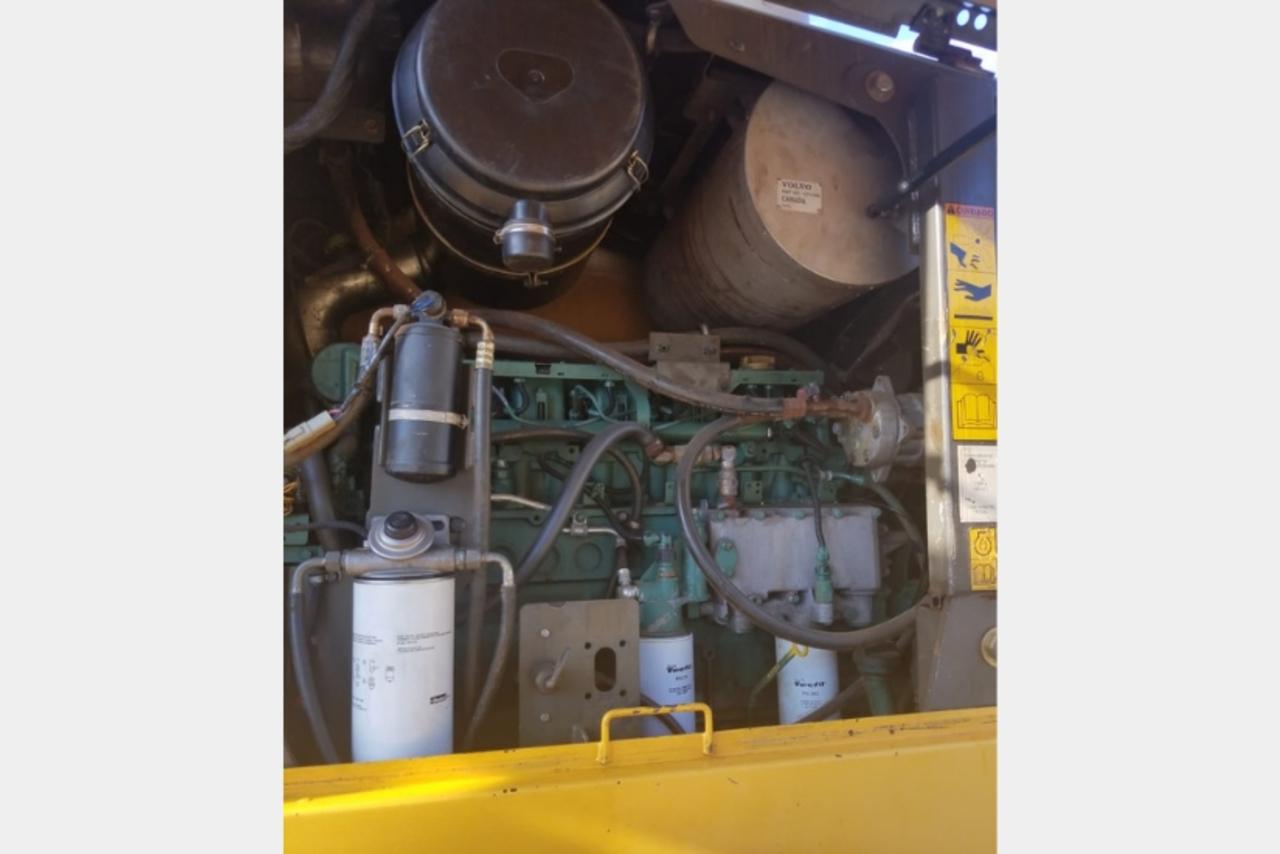 Volvo G940 - 08 11