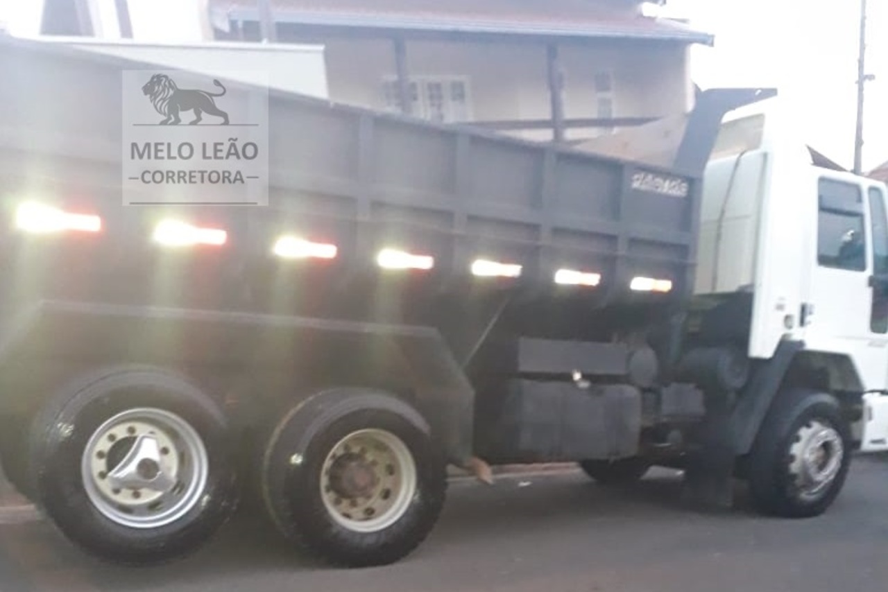 Ford Cargo4532 - 07/07 9