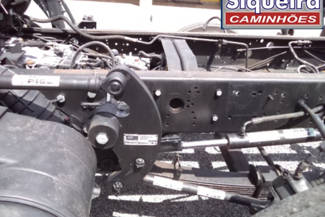 Volkswagen 24-280 E Constellation 6x2 - 12/12 8