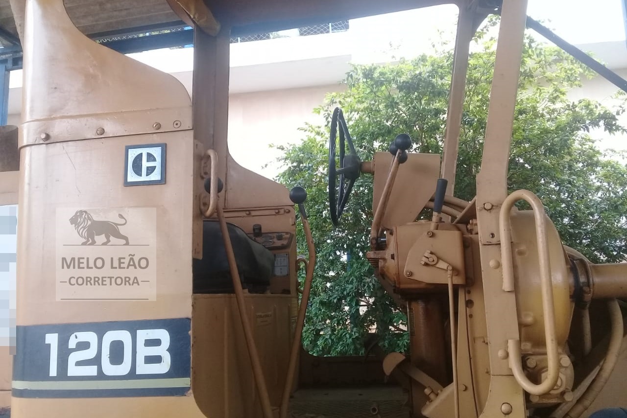 Caterpillar 120B - 83/83 5