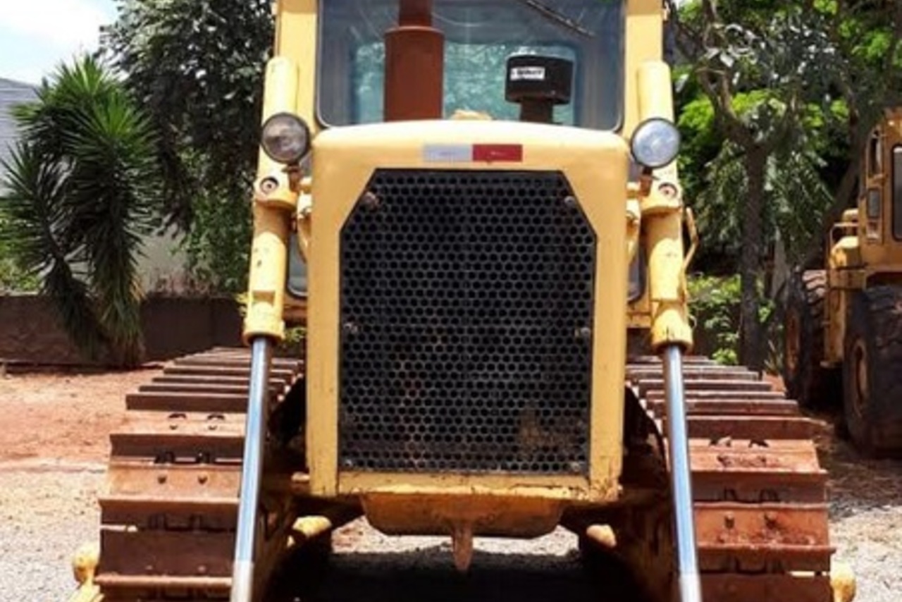 Caterpillar D6D - 80/80 2