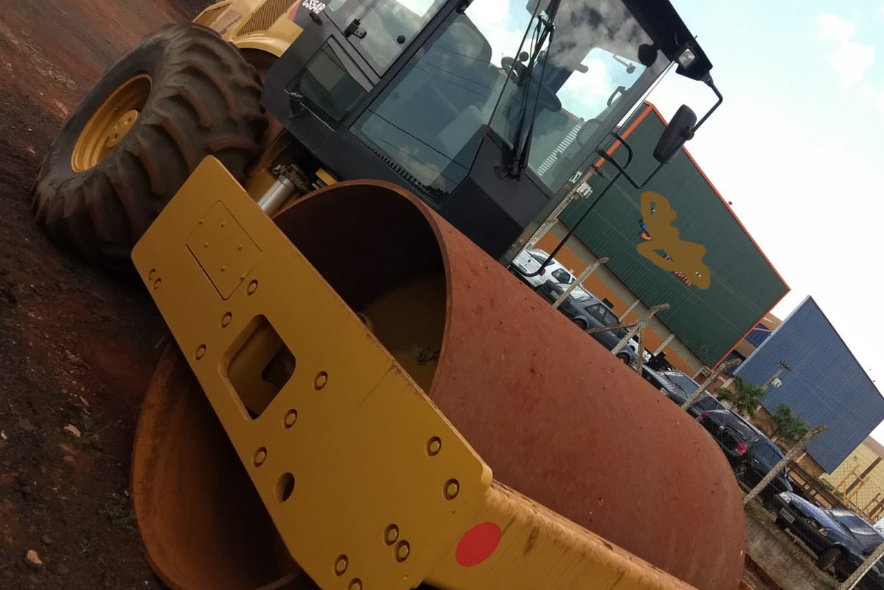 Caterpillar CS54B - 13/13 4