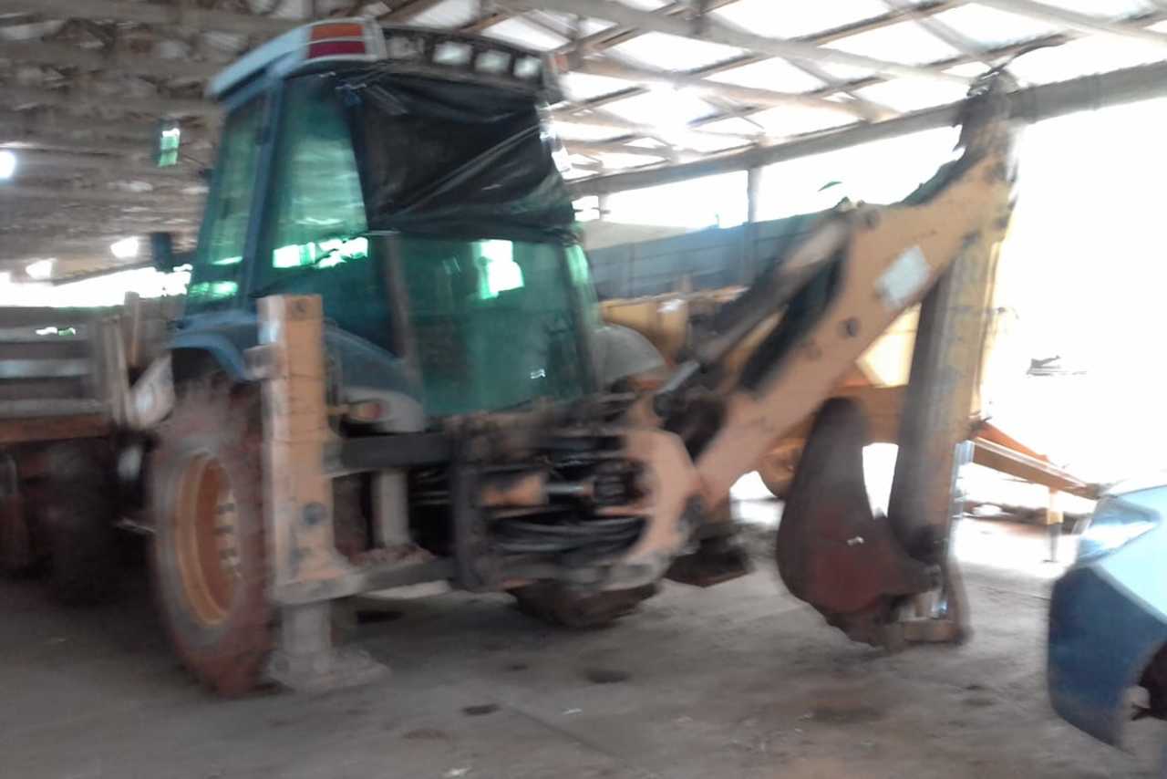 Case 580L - 11/11 6