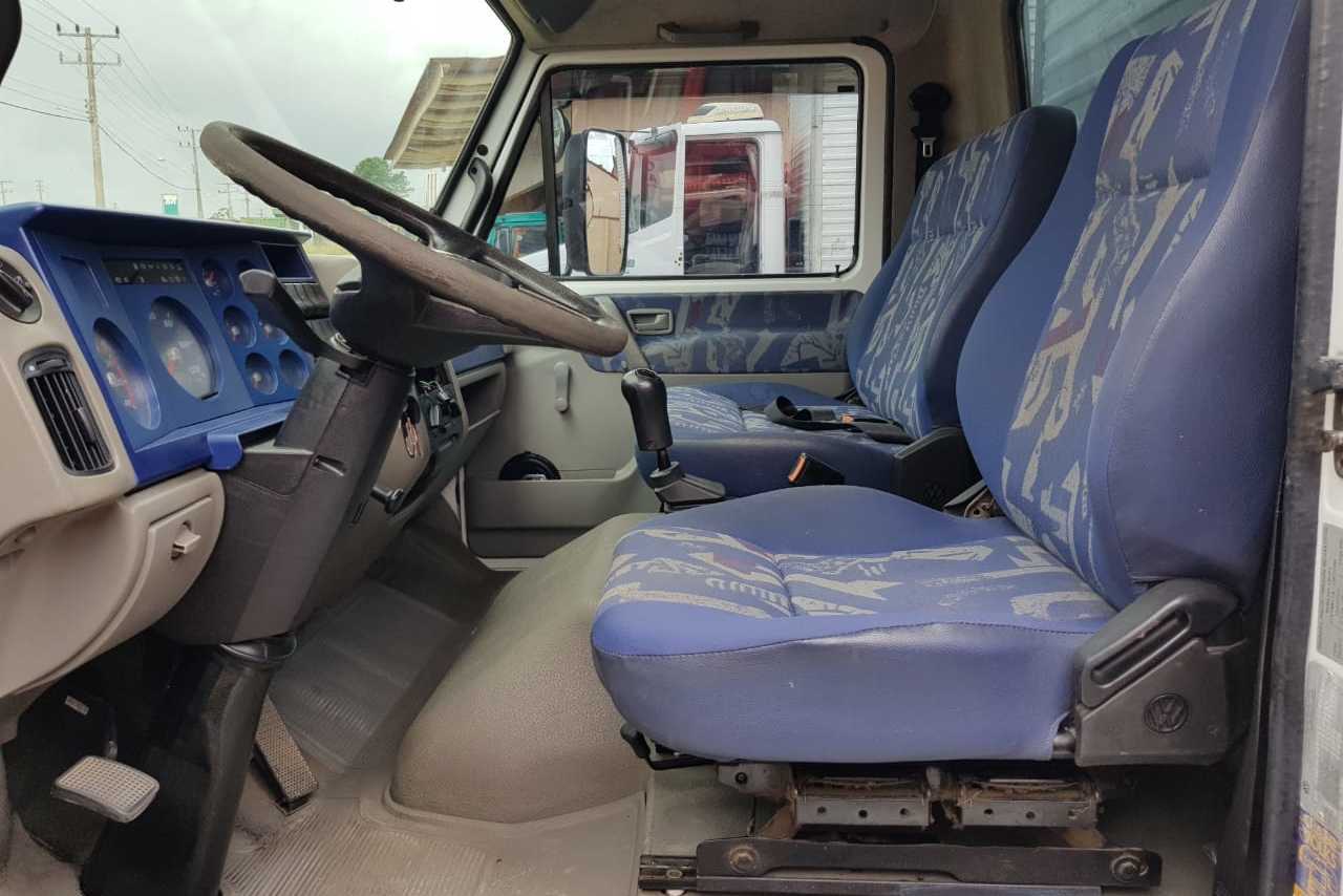 Volkswagen 8 150 - 03 7