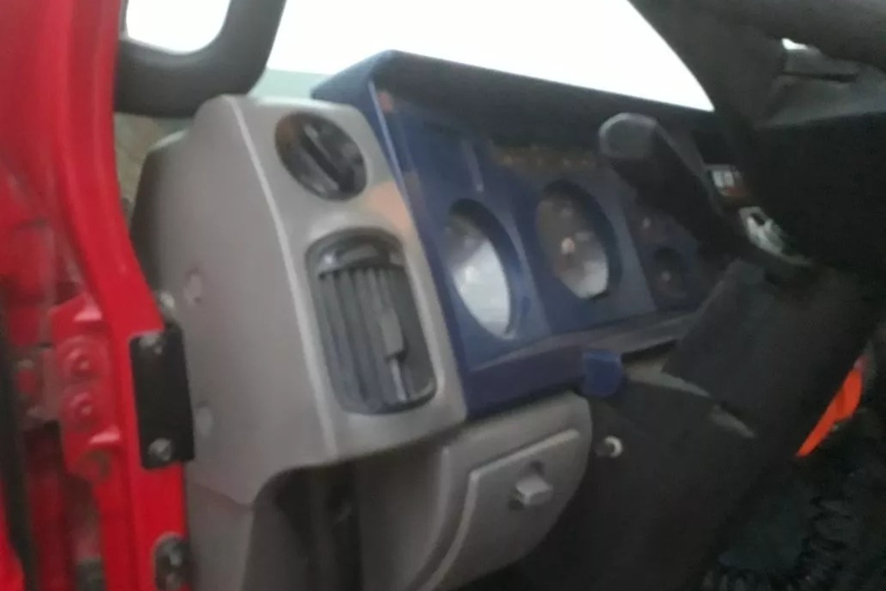 Volkswagen 23 220 - 05/05 3