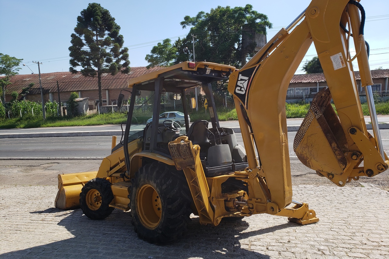 Caterpillar 416D - 01/01 3