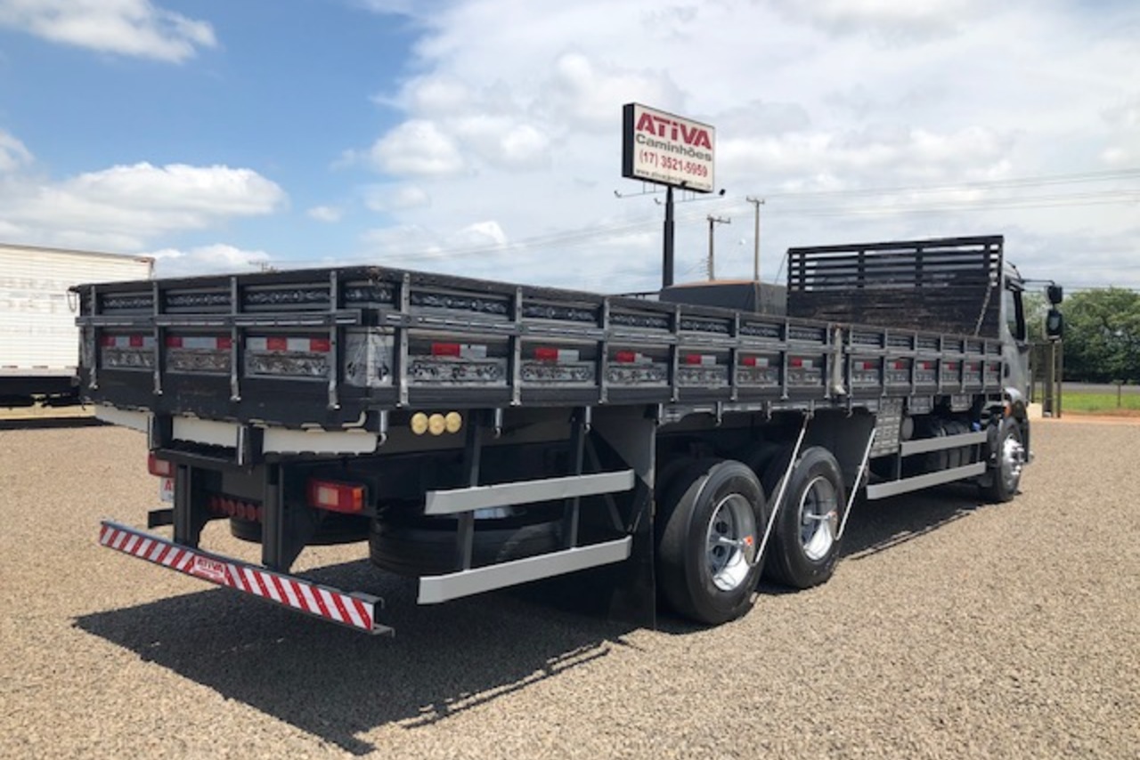 Volvo VM 270 - 13/13 4