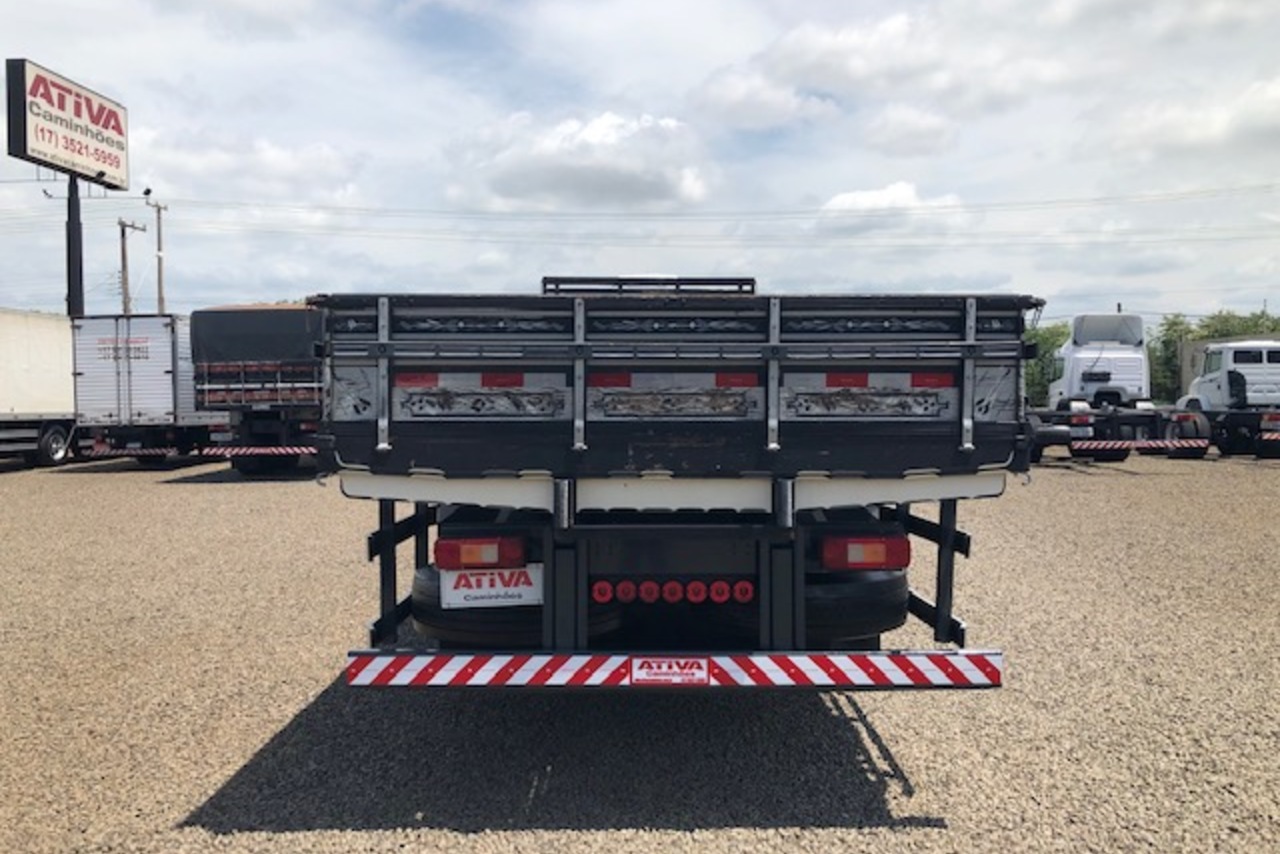 Volvo VM 270 - 13/13 5
