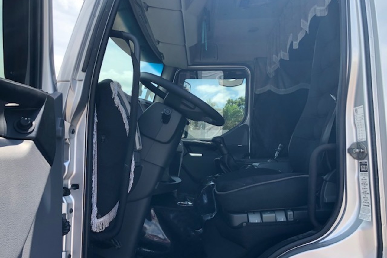 Volvo VM 270 - 13/13 7