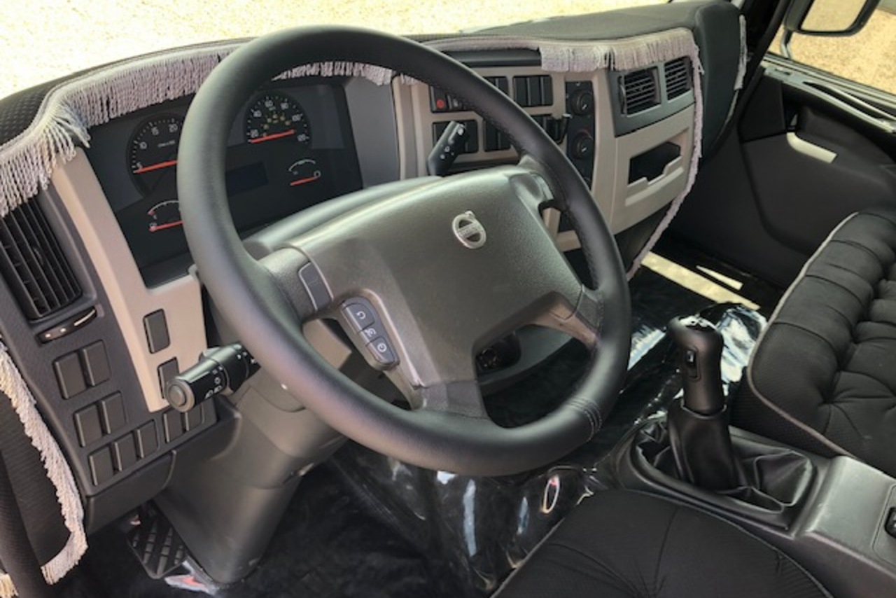 Volvo VM 270 - 13/13 8