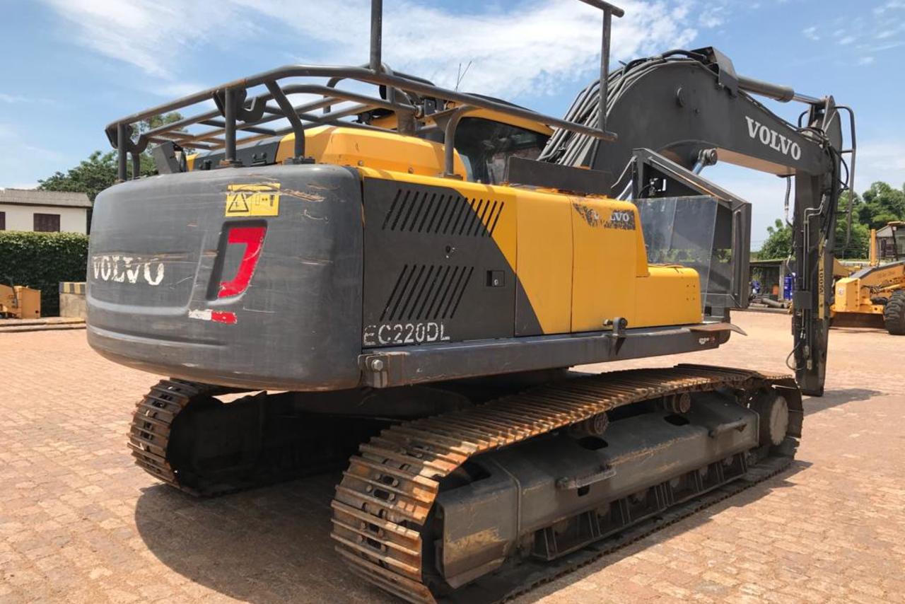 Volvo EC220 - 14/14 4