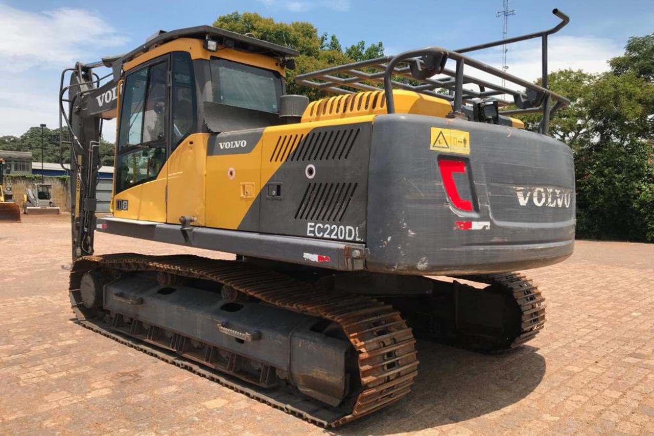 Volvo EC220 - 14/14 5