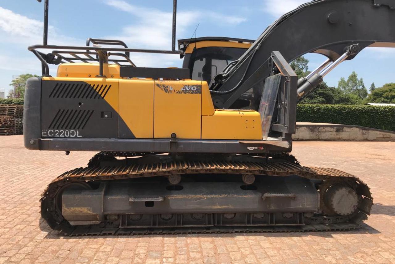 Volvo EC220 - 14/14 6