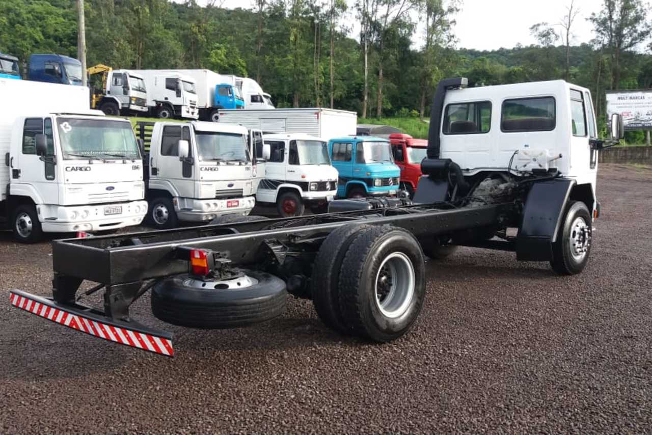 Ford Cargo 1618 - 87/87 11