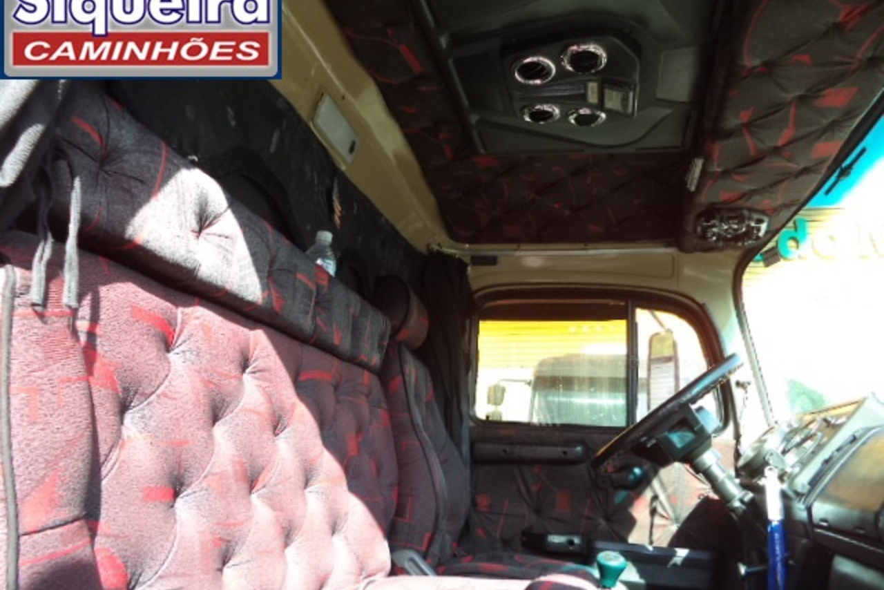 Mercedes Benz MB 1518 - 88/88 11