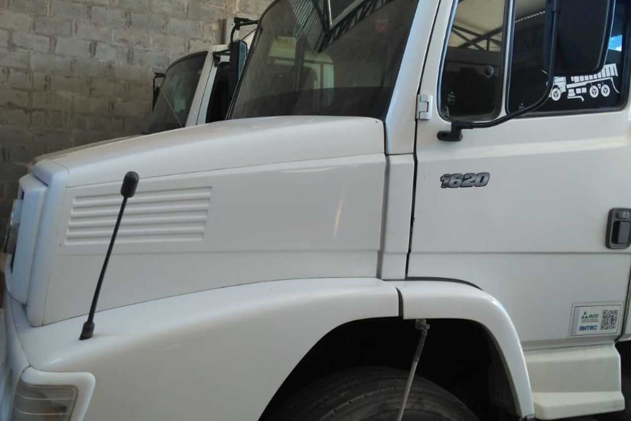 Mercedes Benz MB 1620 - 05/05 5