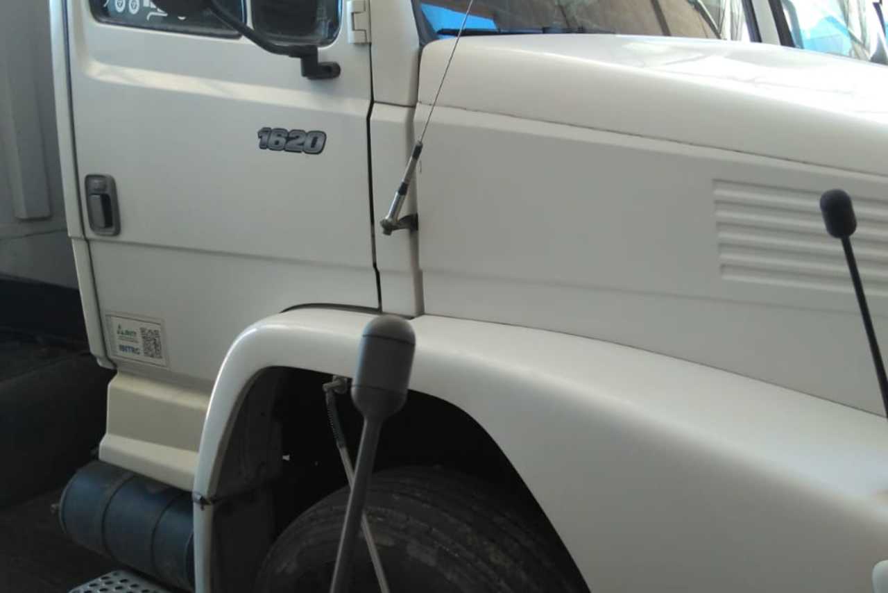 Mercedes Benz MB 1620 - 05/05 8