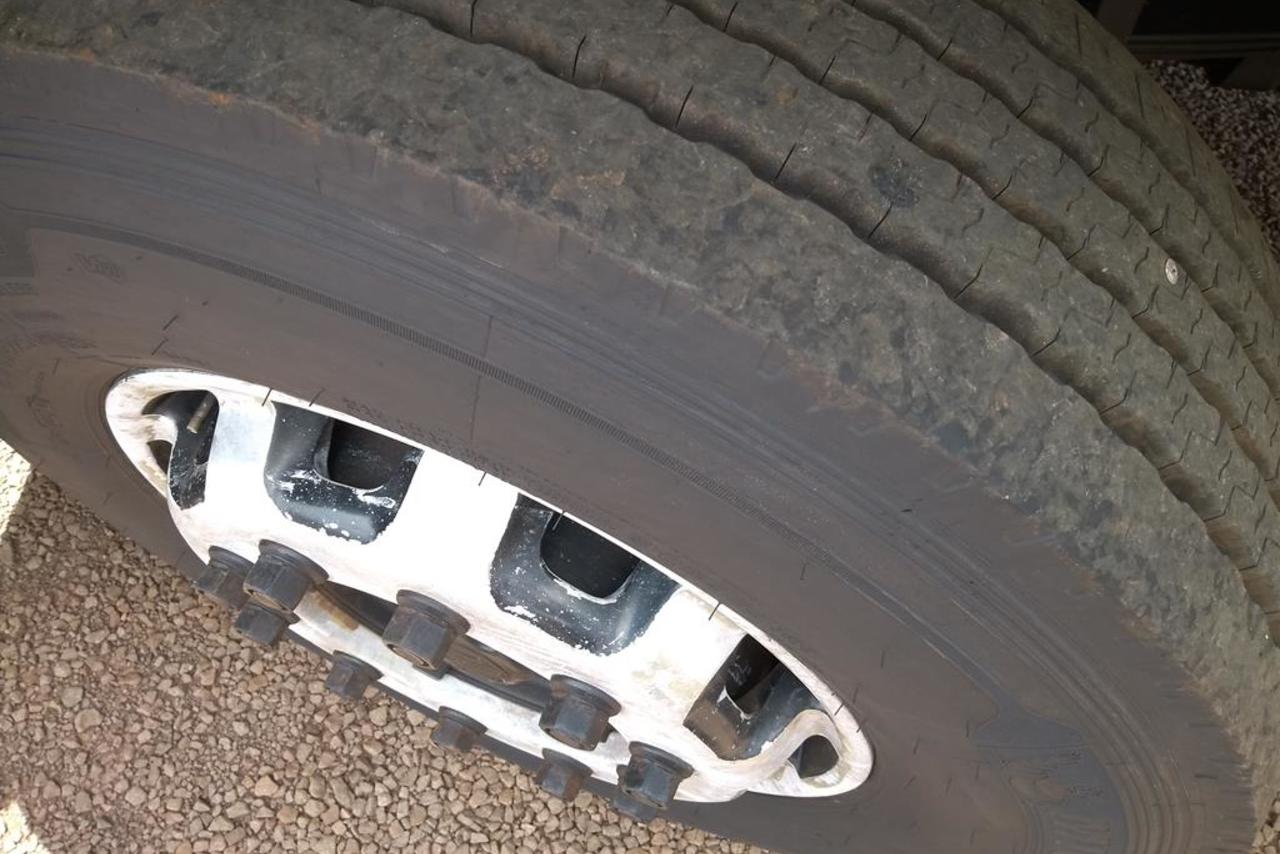 Volkswagen 24-280 E Constellation 6x2 - 13/13 14
