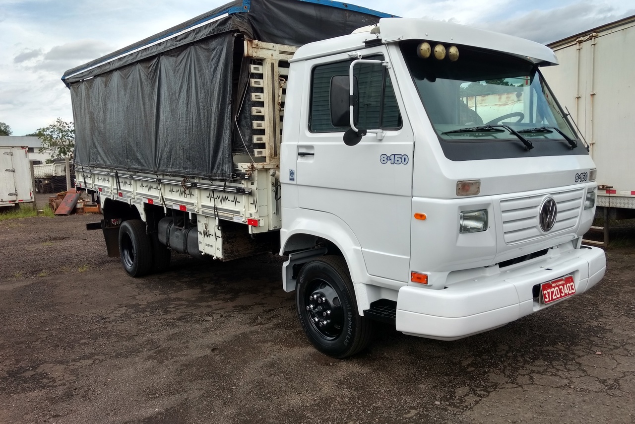 Volkswagen 8 150 - 00/01 3
