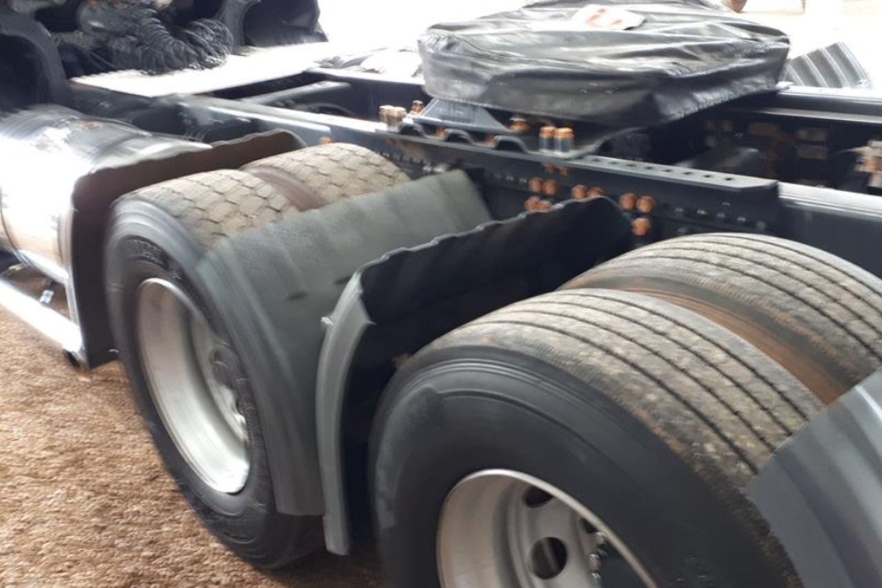 Scania 440 - 13/13 10