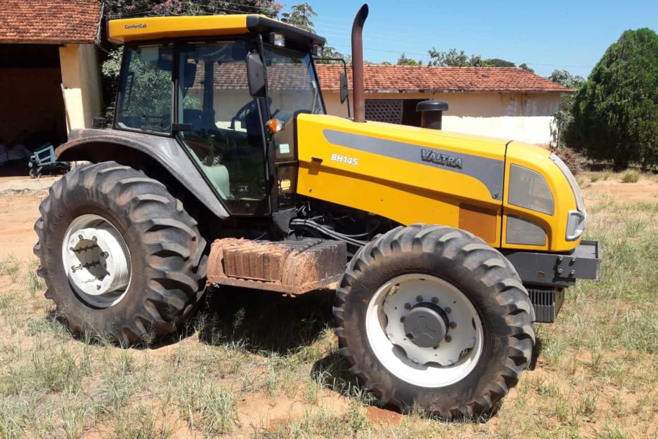 Valtra BM 125 - 15/15 8