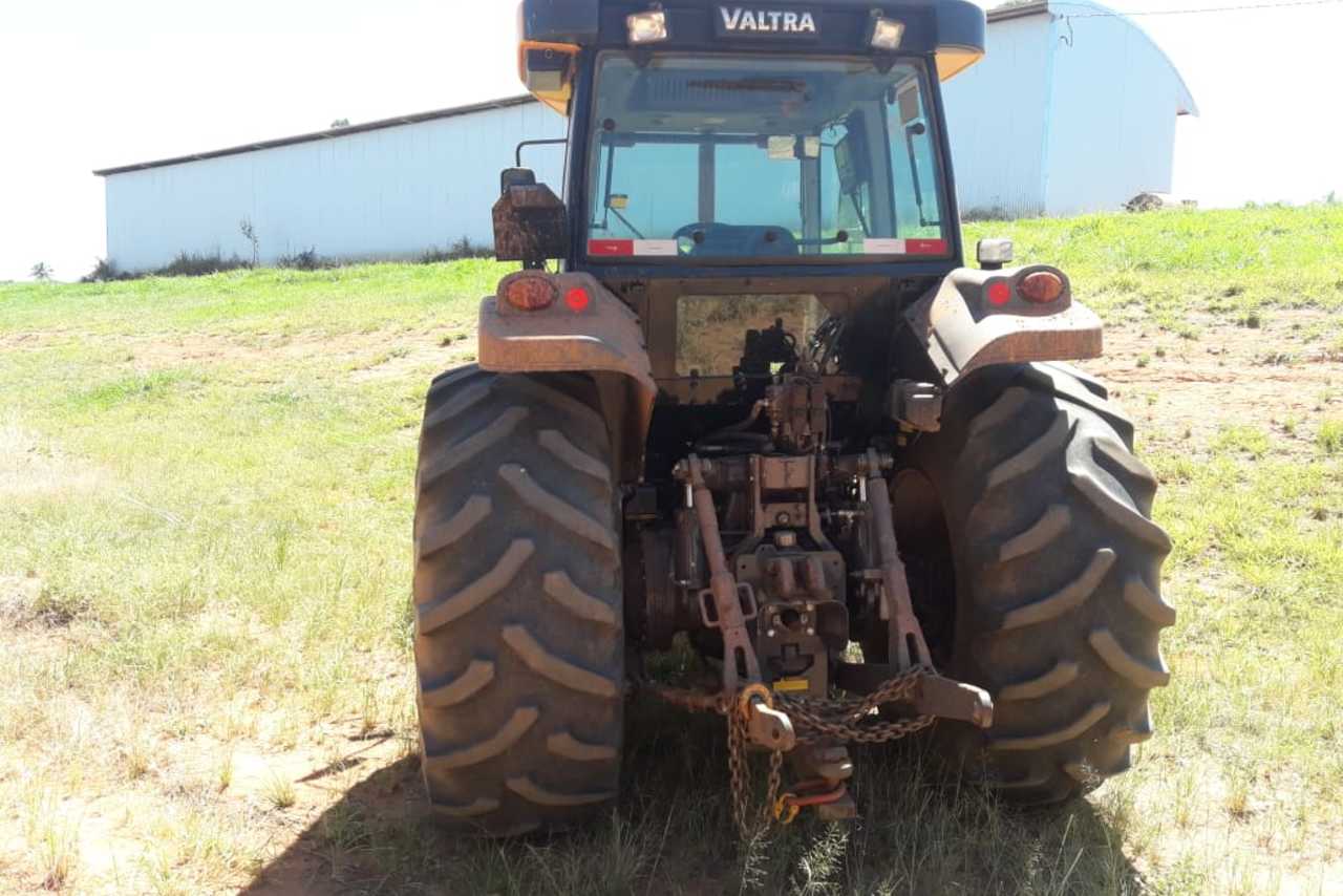 Valtra BM 125 - 15/15 10