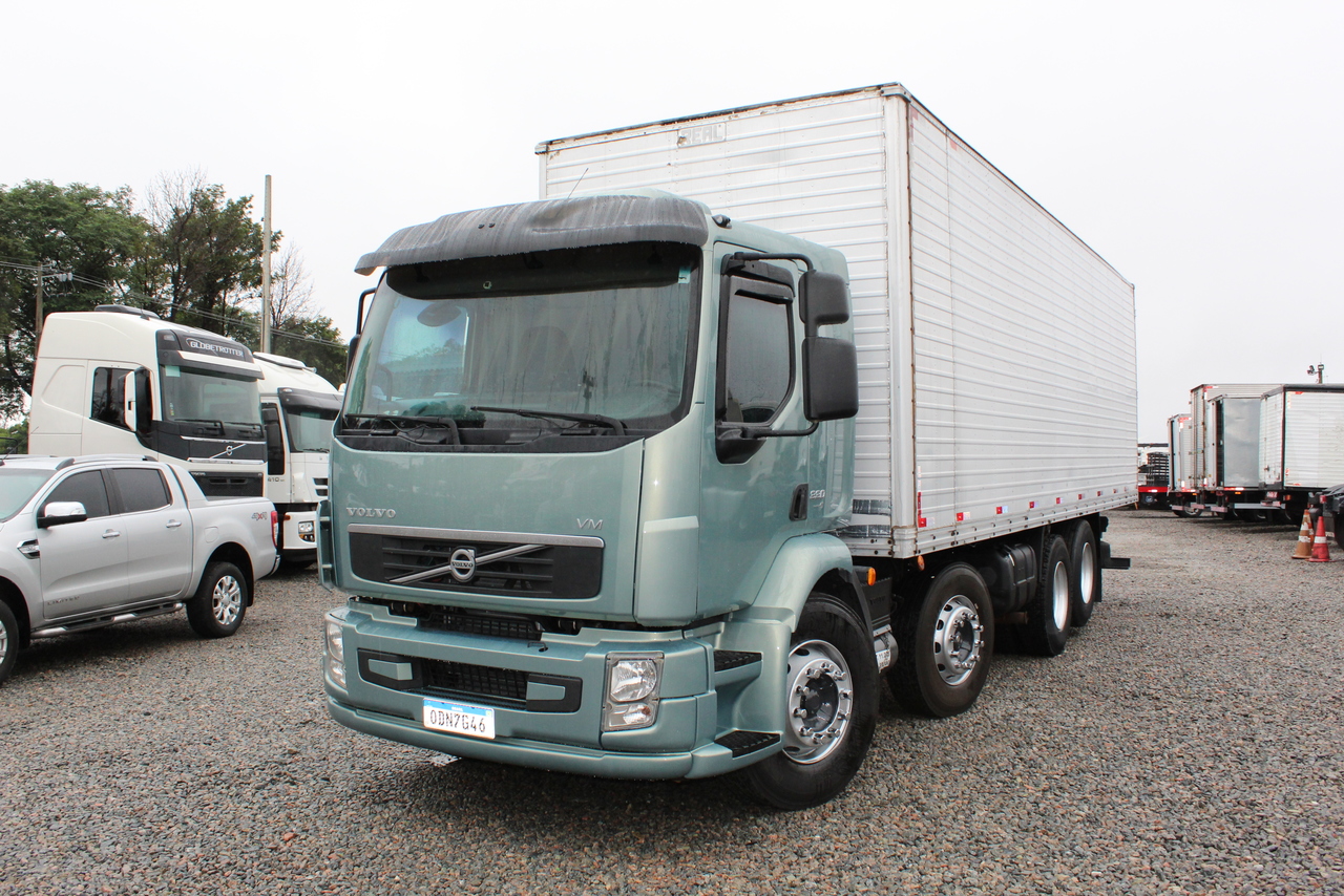 Volvo VM330 - 12/13 7