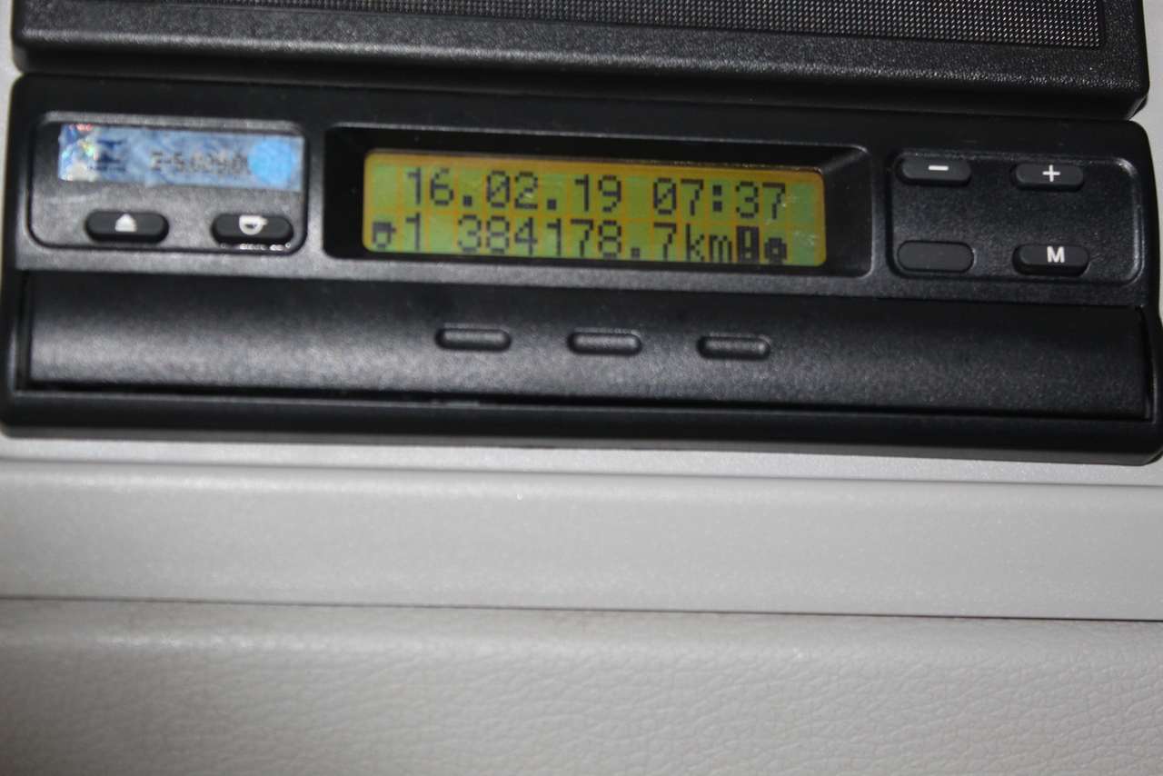 Volvo VM330 - 12/13 10