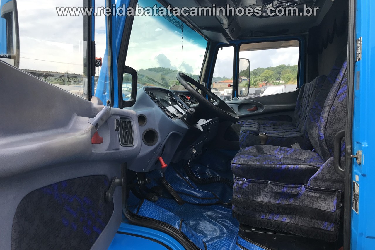 Mercedes Benz MB 1218 - 01/01 2