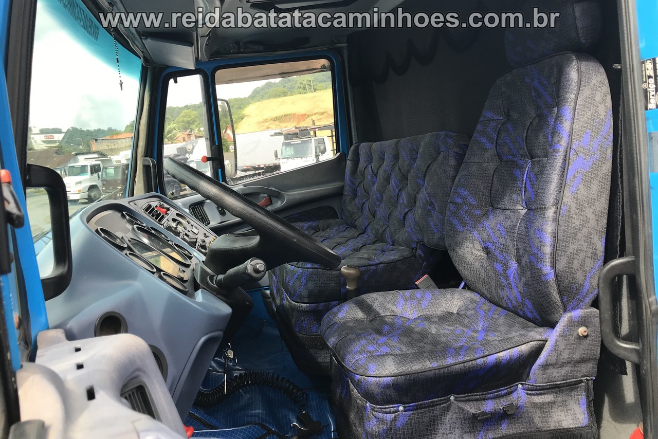Mercedes Benz MB 1218 - 01/01 10