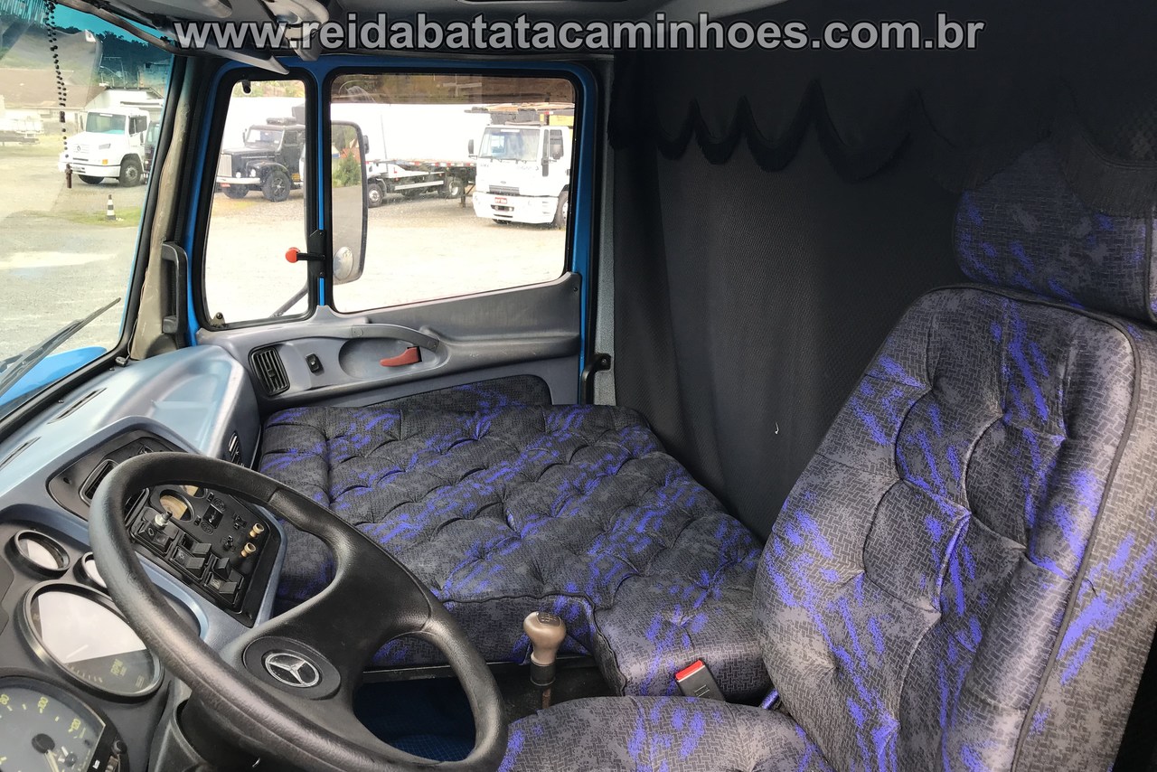 Mercedes Benz MB 1218 - 01/01 15