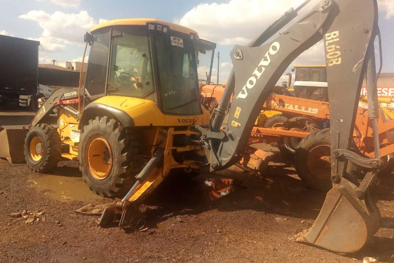 Volvo BL60B - 13/13 3