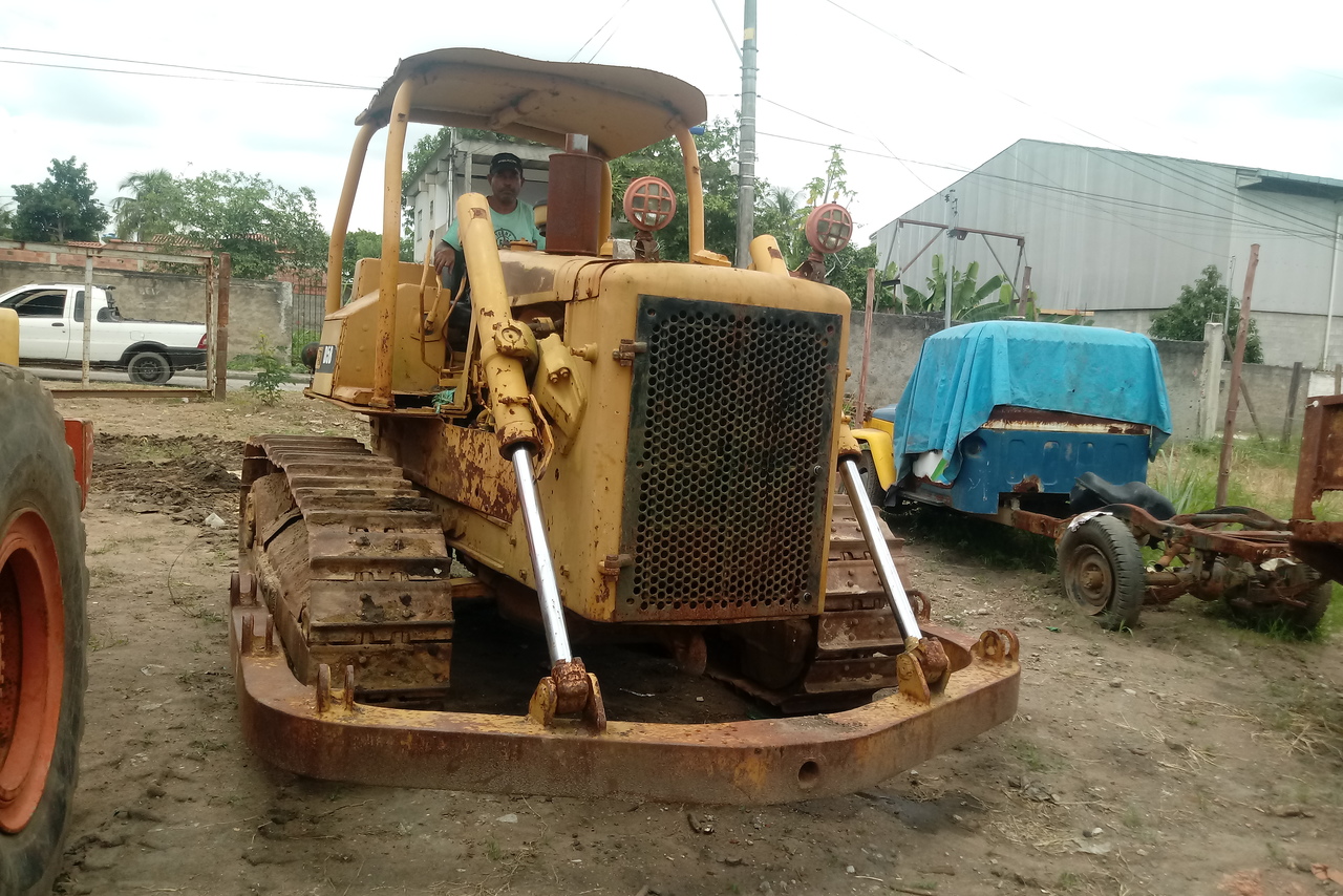Caterpillar  D5 - 90/90 2