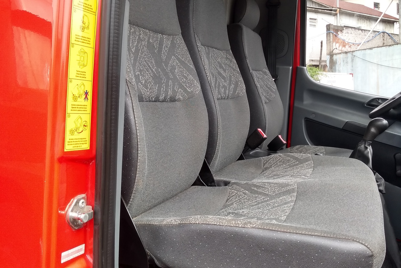 Mercedes Benz Accelo 1016 - 14/14 10
