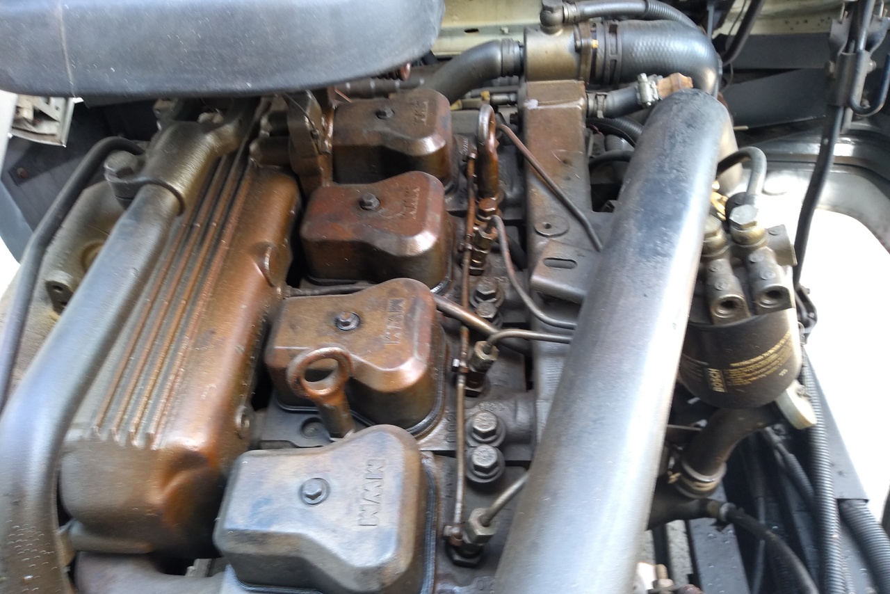 Volkswagen 8 120 - 02/02 16