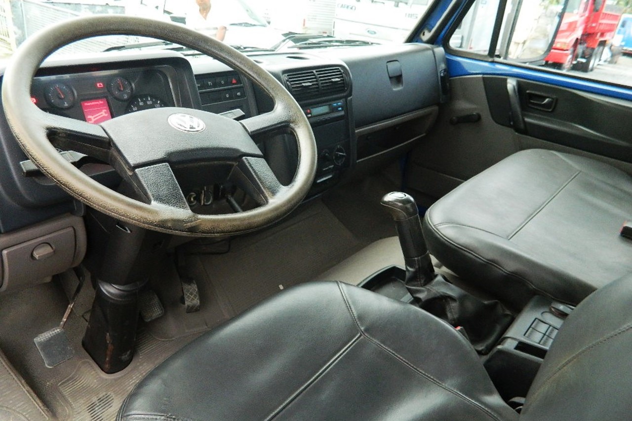 Volkswagen 8 160 - 14 8