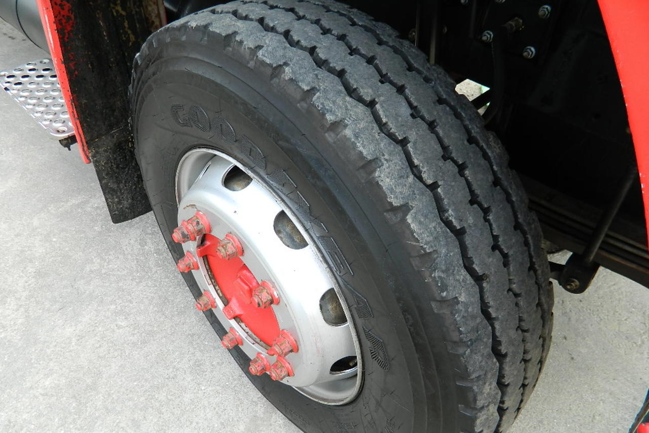 Mercedes Benz MB 1620 - 09 10