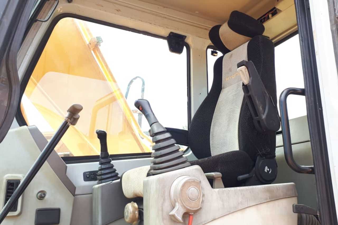 Hyundai R160 - 11/11 2
