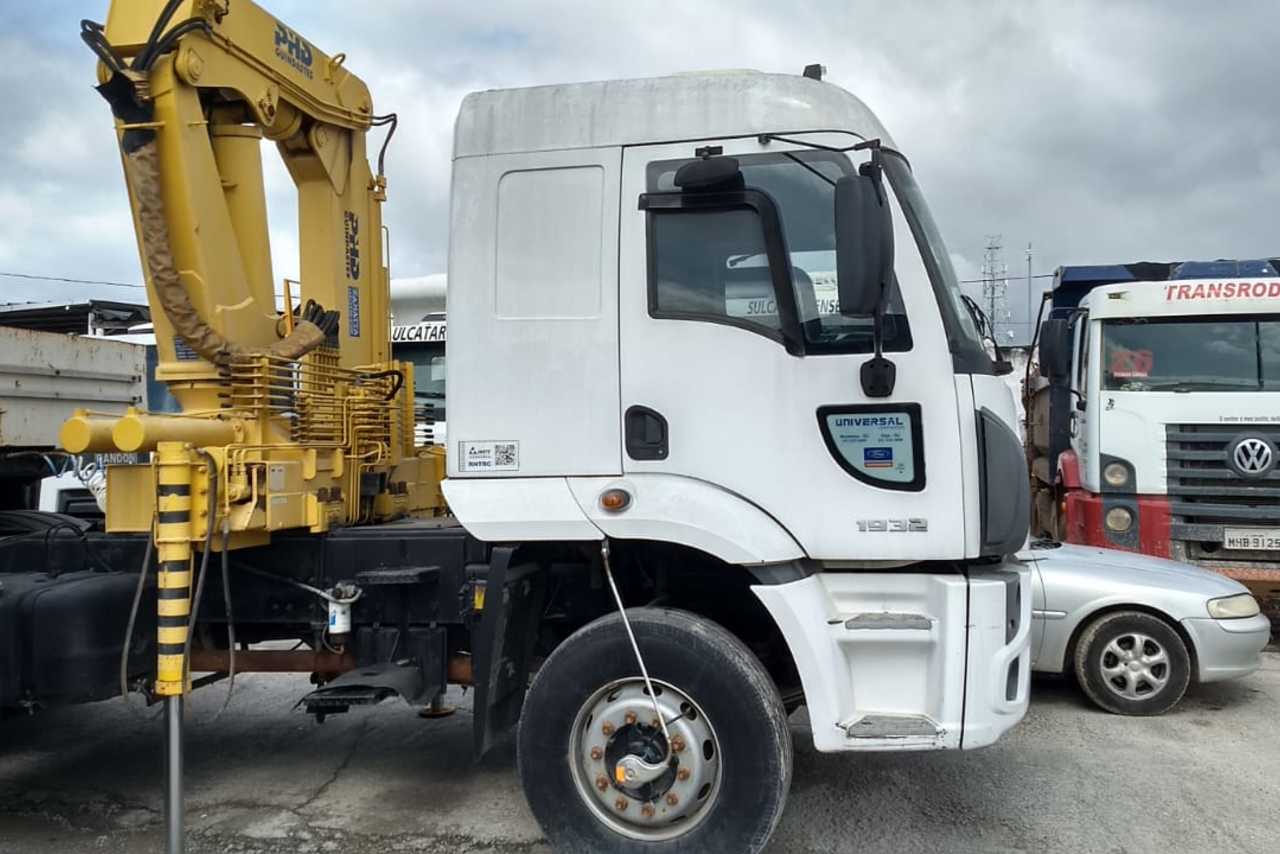 Ford Cargo1932 - 12/12 10