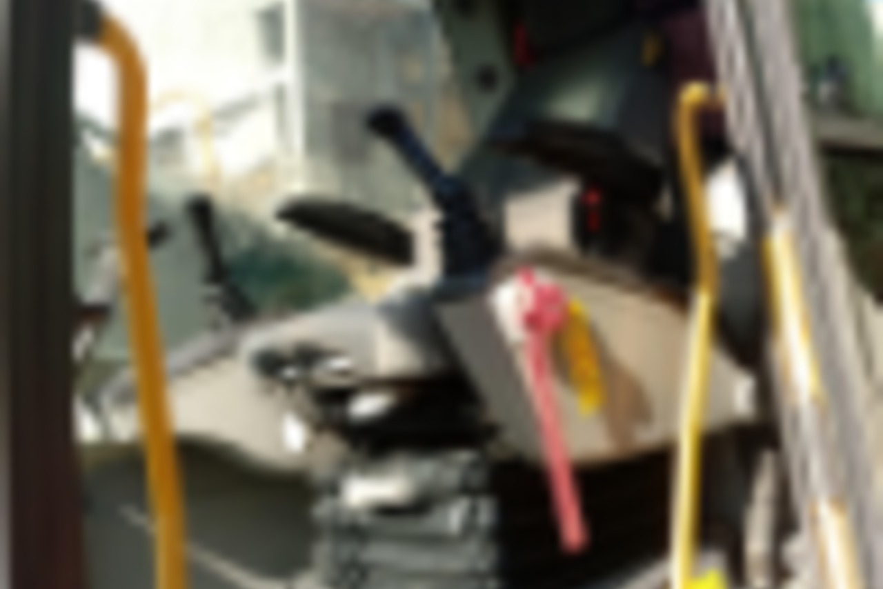 Volvo EC220 - 14/14 7