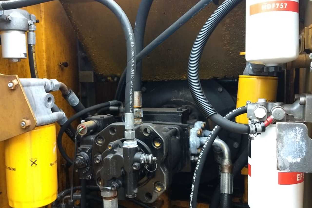 JCB JS160 - 10/10 5