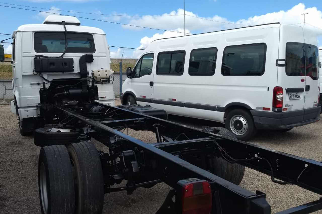 Volkswagen 8 150 - 05/05 2