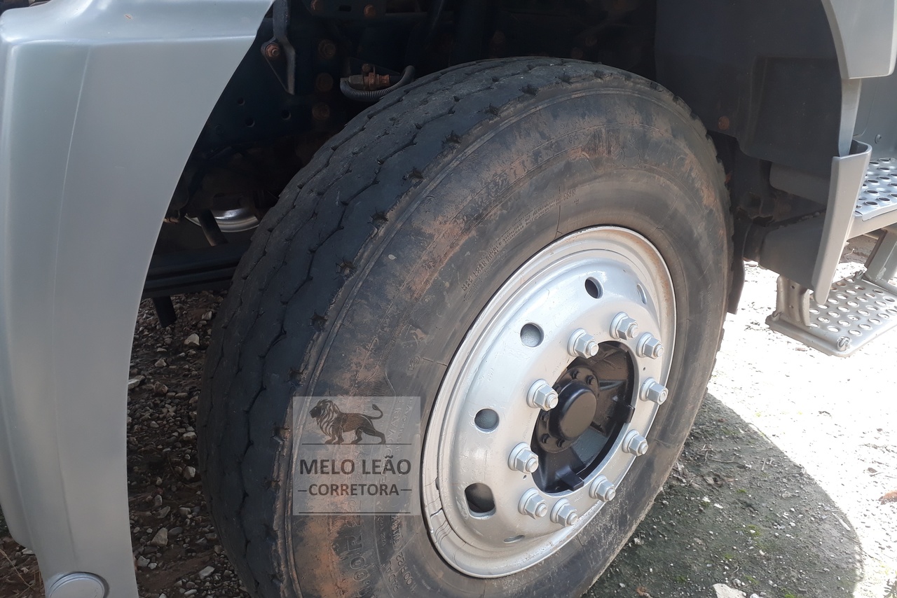 Mercedes Benz Axor 3340 - 07/07 11