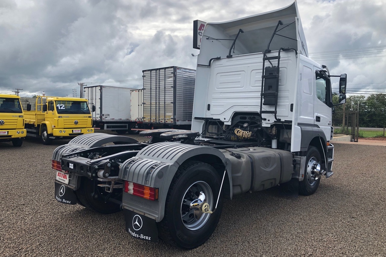 Mercedes Benz Axor 1933 - 12/12 3