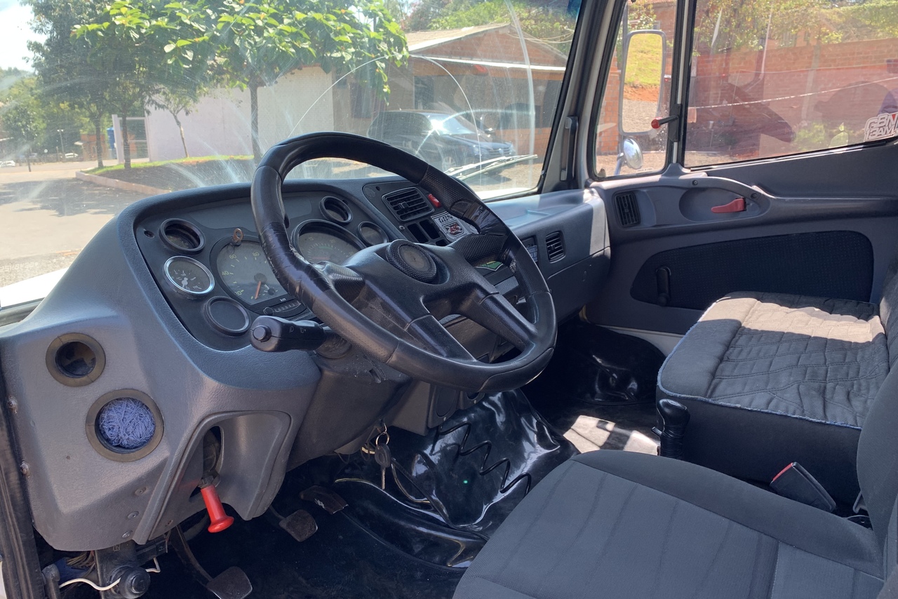 Mercedes Benz MB 1620 - 06/06 12