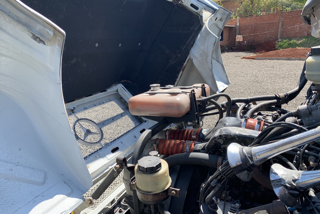 Mercedes Benz MB 1620 - 06/06 17