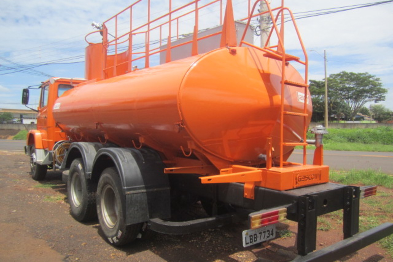 Mercedes Benz MB 2318 - 96/96 3